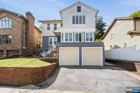 773 Kingsland Avenue Ridgefield NJ 07657