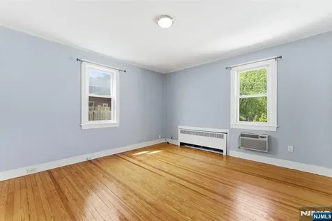 773 Kingsland Avenue Ridgefield NJ 07657