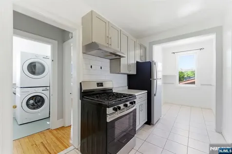 773 Kingsland Avenue Ridgefield NJ 07657