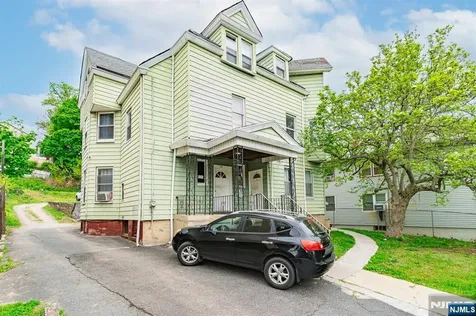 464-466 Summer Avenue Newark NJ 07104