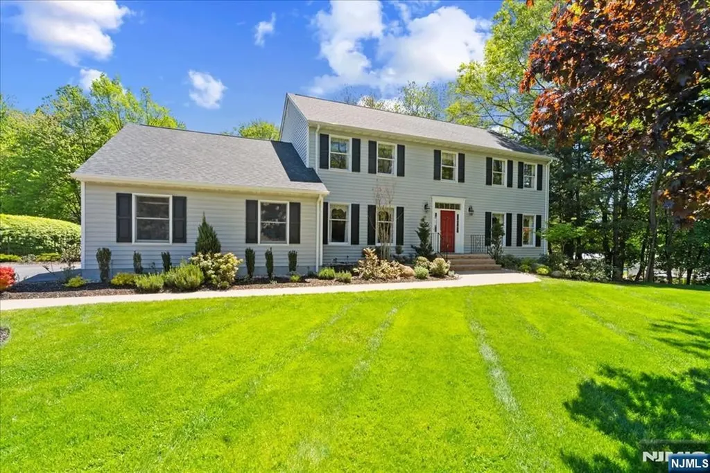 74 Van Blarcom Lane Wyckoff NJ 07481