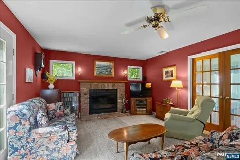 74 Van Blarcom Lane Wyckoff NJ 07481