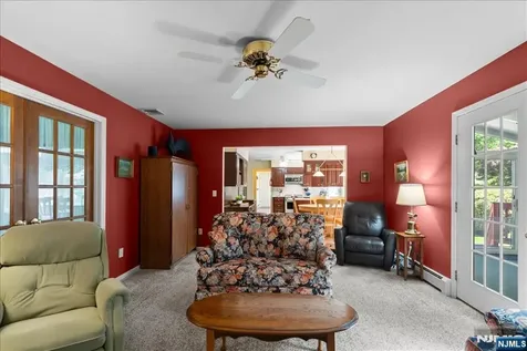 74 Van Blarcom Lane Wyckoff NJ 07481