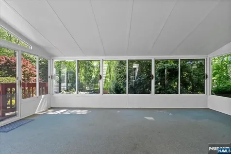 74 Van Blarcom Lane Wyckoff NJ 07481
