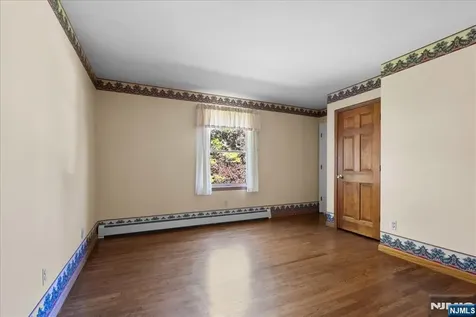 74 Van Blarcom Lane Wyckoff NJ 07481