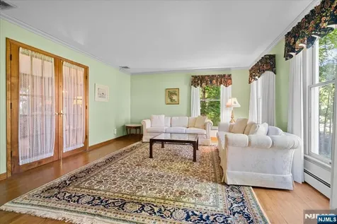 74 Van Blarcom Lane Wyckoff NJ 07481