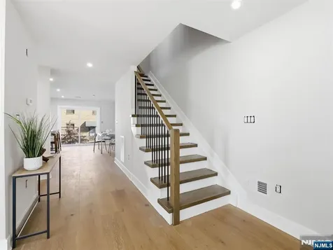 138-140 Weigands Lane Secaucus NJ 07094
