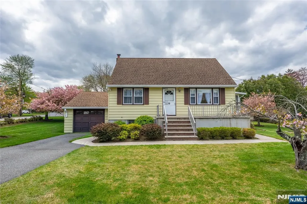 1045 Preakness Avenue Wayne NJ 07470