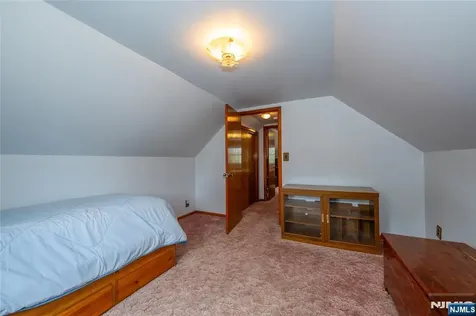 1045 Preakness Avenue Wayne NJ 07470