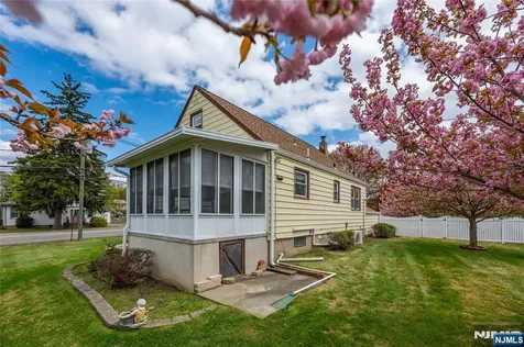 1045 Preakness Avenue Wayne NJ 07470