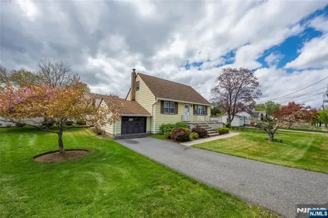 1045 Preakness Avenue Wayne NJ 07470