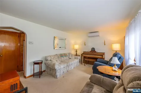 1045 Preakness Avenue Wayne NJ 07470