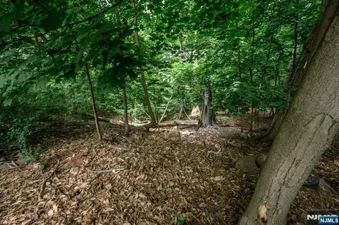 39 Forest Drive Bloomfield NJ 07003