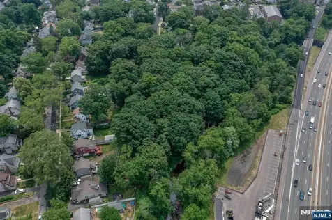 39 Forest Drive Bloomfield NJ 07003