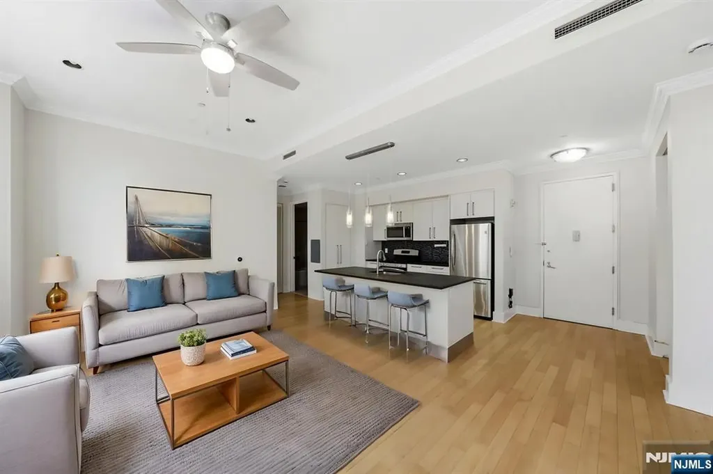 4 Beacon Way Jersey City NJ 07304