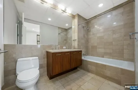 4 Beacon Way Jersey City NJ 07304
