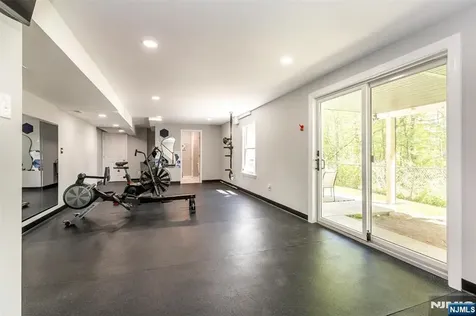 55 Highwood Road West Orange NJ 07052