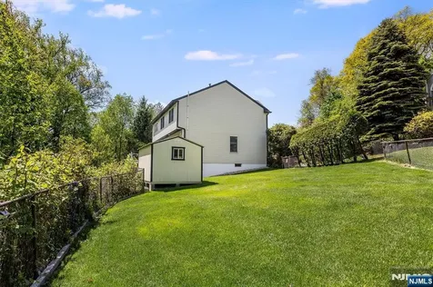 55 Highwood Road West Orange NJ 07052