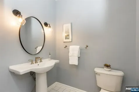 55 Highwood Road West Orange NJ 07052
