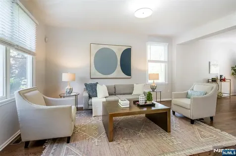 55 Highwood Road West Orange NJ 07052