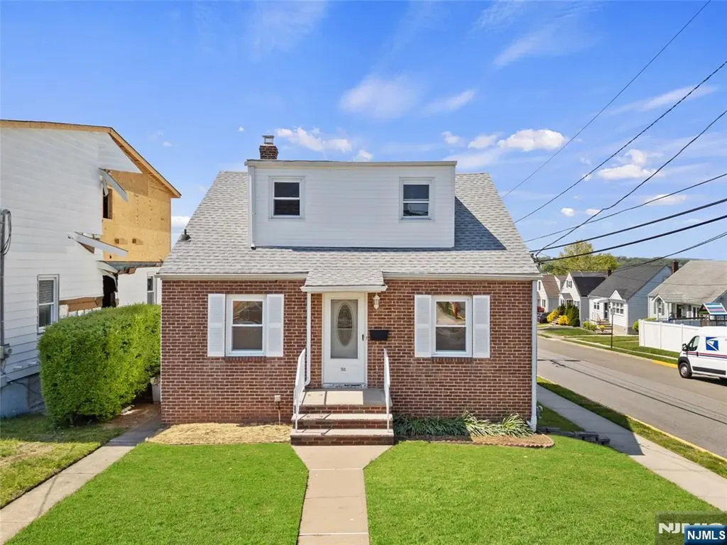 765 Chase Avenue Lyndhurst NJ 07071