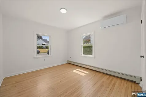 765 Chase Avenue Lyndhurst NJ 07071