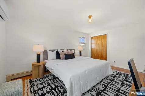 765 Chase Avenue Lyndhurst NJ 07071
