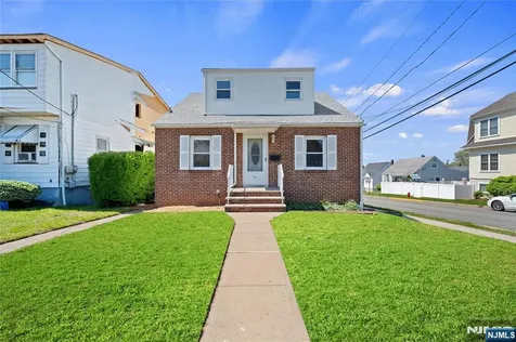 765 Chase Avenue Lyndhurst NJ 07071