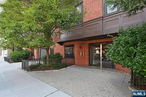 915 Madison Street Hoboken NJ 07030