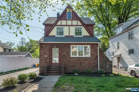 1019 Haddon Place Teaneck NJ 07666