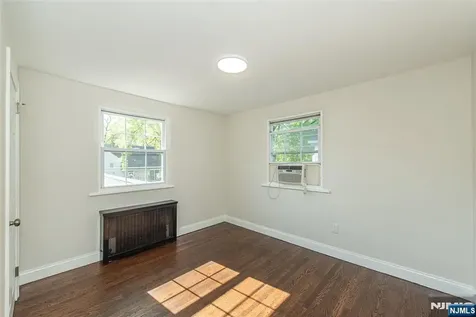 1019 Haddon Place Teaneck NJ 07666