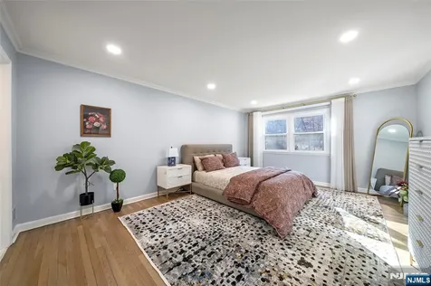639 Pawnee Lane Franklin Lakes NJ 07417