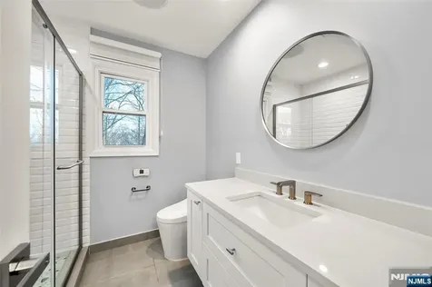 639 Pawnee Lane Franklin Lakes NJ 07417