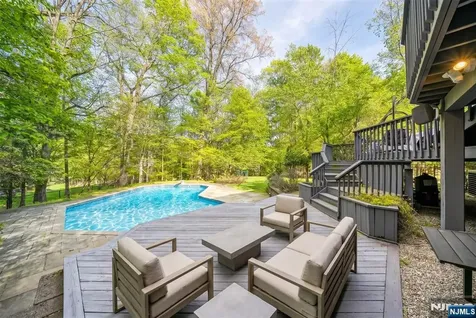 639 Pawnee Lane Franklin Lakes NJ 07417