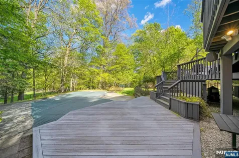 639 Pawnee Lane Franklin Lakes NJ 07417