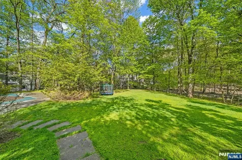 639 Pawnee Lane Franklin Lakes NJ 07417