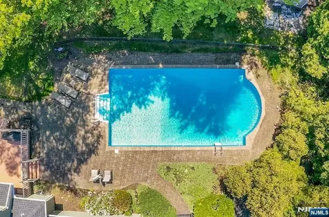 309 Windham Court Wyckoff NJ 07481