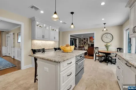 309 Windham Court Wyckoff NJ 07481