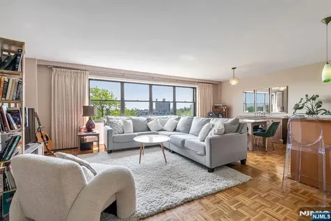 2352 Linwood Avenue Fort Lee NJ 07024