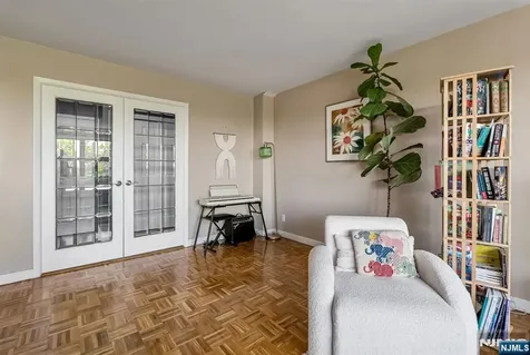 2352 Linwood Avenue Fort Lee NJ 07024