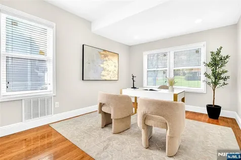 125 E Gramercy Place Glen Rock NJ 07452