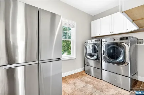 125 E Gramercy Place Glen Rock NJ 07452