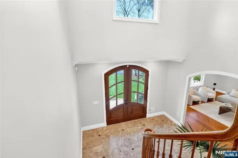 125 E Gramercy Place Glen Rock NJ 07452