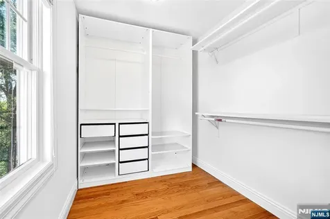 125 E Gramercy Place Glen Rock NJ 07452