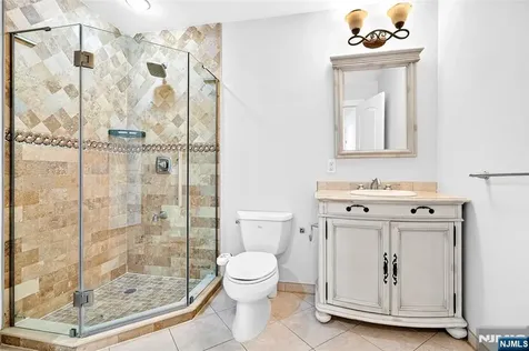 125 E Gramercy Place Glen Rock NJ 07452