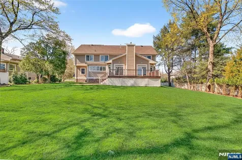 125 E Gramercy Place Glen Rock NJ 07452