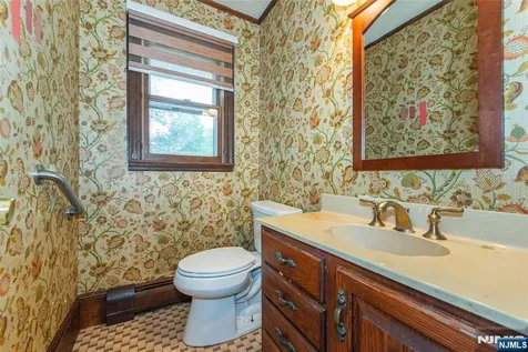 115 Hampshire Hill Road Upper Saddle River NJ 07458