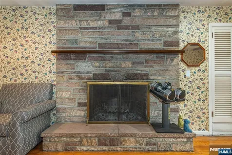 115 Hampshire Hill Road Upper Saddle River NJ 07458