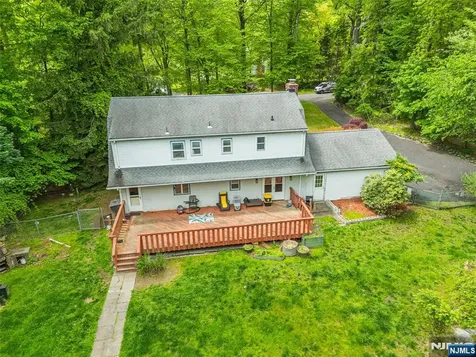 115 Hampshire Hill Road Upper Saddle River NJ 07458