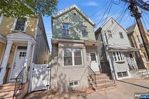 22 Lentz Newark NJ 07105